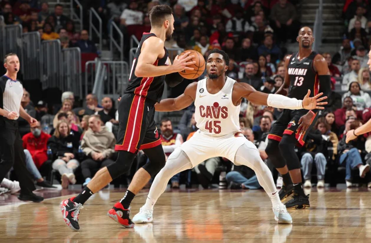 弱侧顺势上 弱侧顺势上